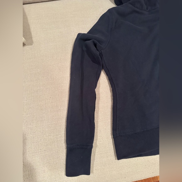 Hollister Women's Black Hoodie - Picture 14 of 16